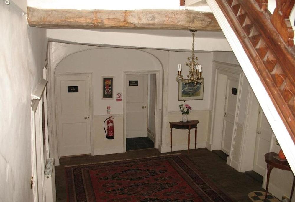 Rothmans Bed and Breakfast - Interior