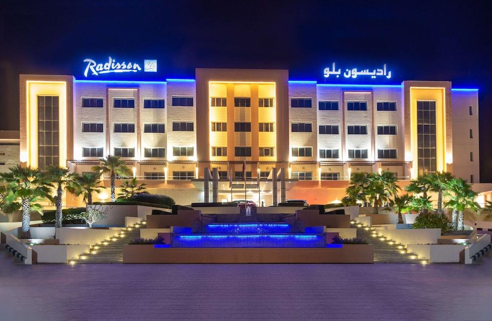 Radisson Blu Hotel & Resort, Sohar - Exterior