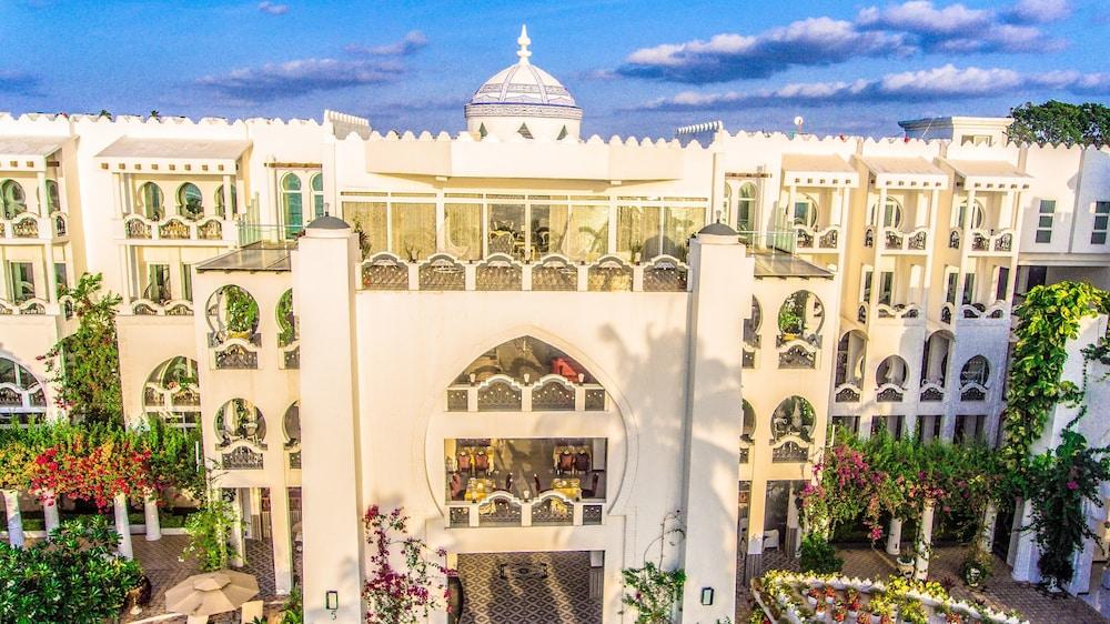 Madinat Al Bahr Business & Spa Hotel - Exterior