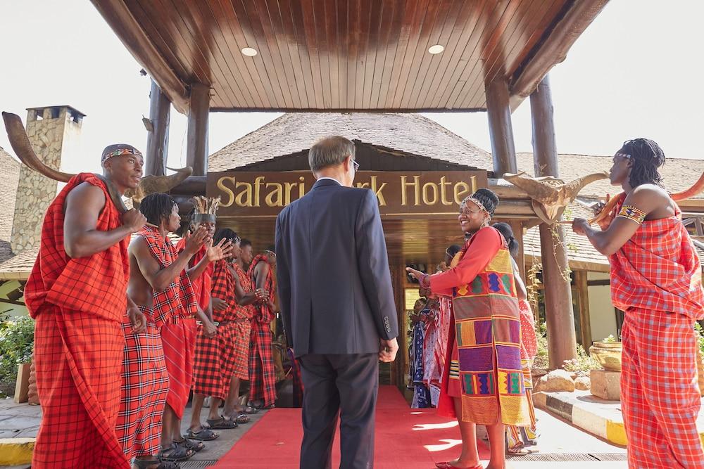 Safari Park Hotel And Casino - Reception