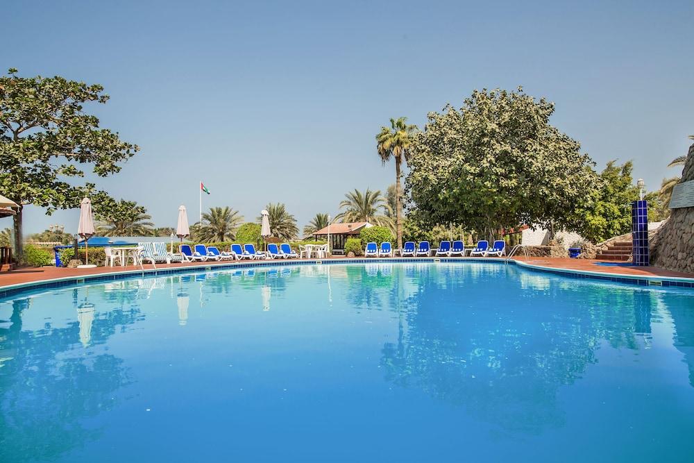 Marbella Resort Sharjah - Outdoor Pool