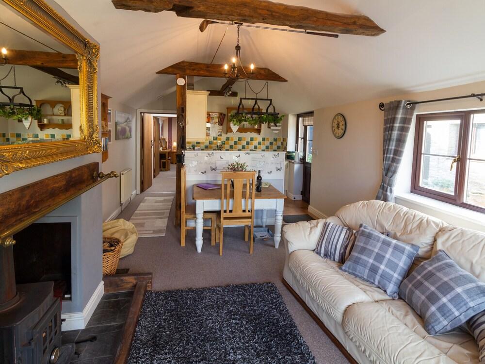 Cwm Derw Cottage - Interior