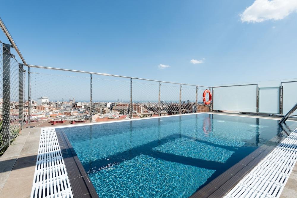 Catalonia Park Putxet Hotel - Outdoor Pool