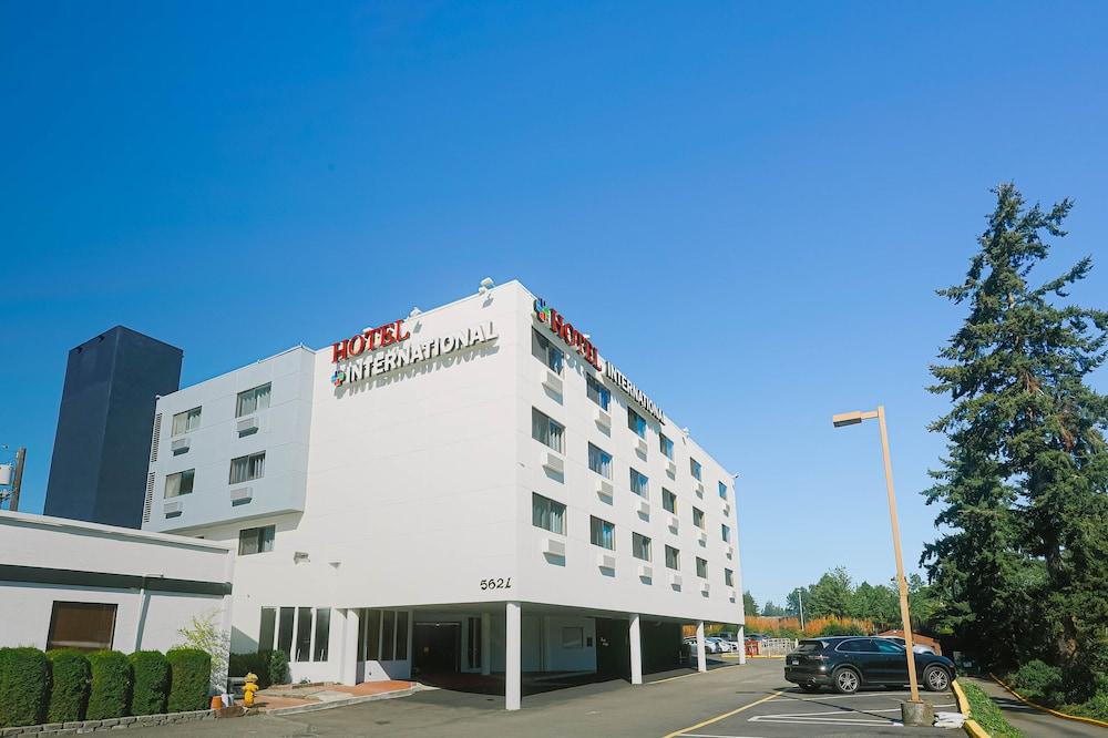 Hotel International - Featured Image
