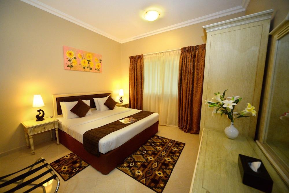 Emirates Stars Hotel Apartments Sharjah - Featured Image