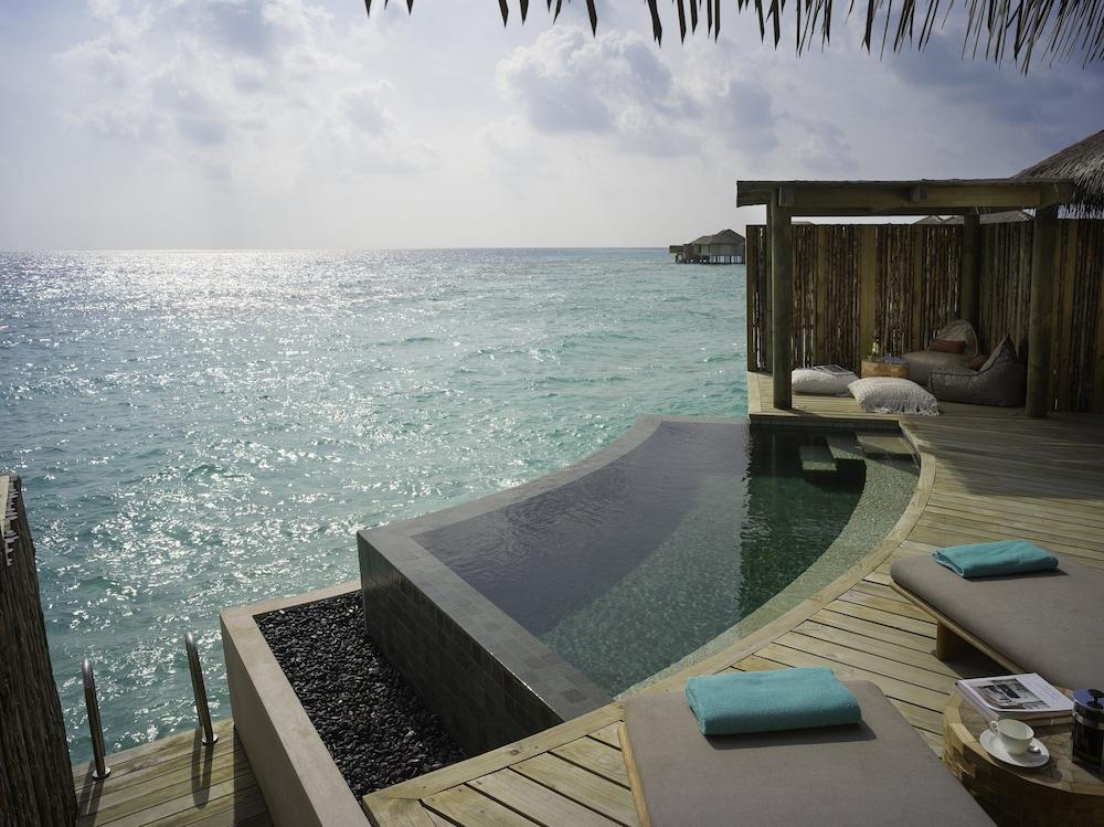 InterContinental Maldives Maamunagau Resort, an IHG Hotel - Infinity Pool