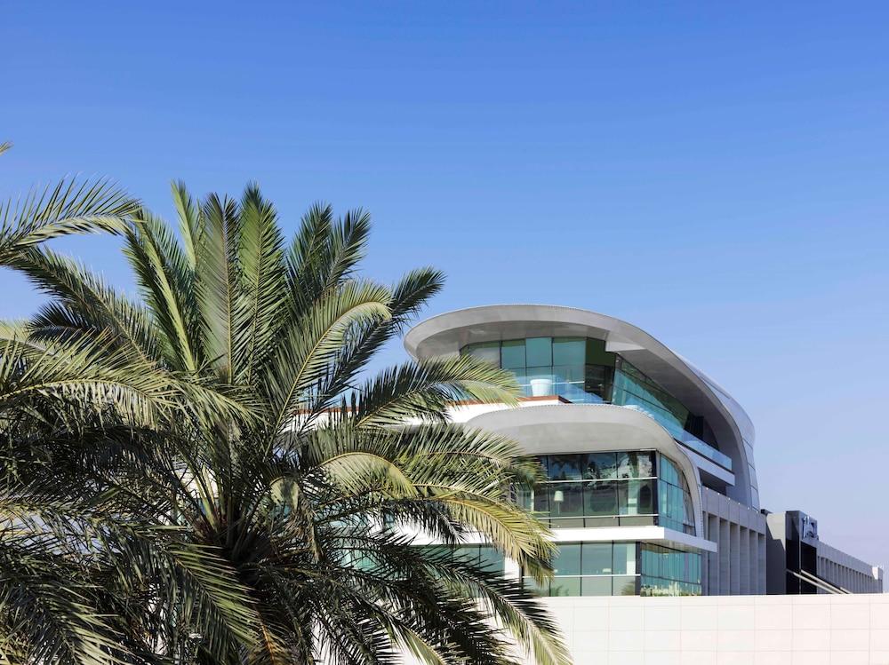 فندق راديسون بلو، الكويت - Exterior