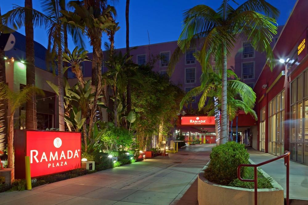 Ramada Plaza by Wyndham West Hollywood Hotel & Suites - Exterior