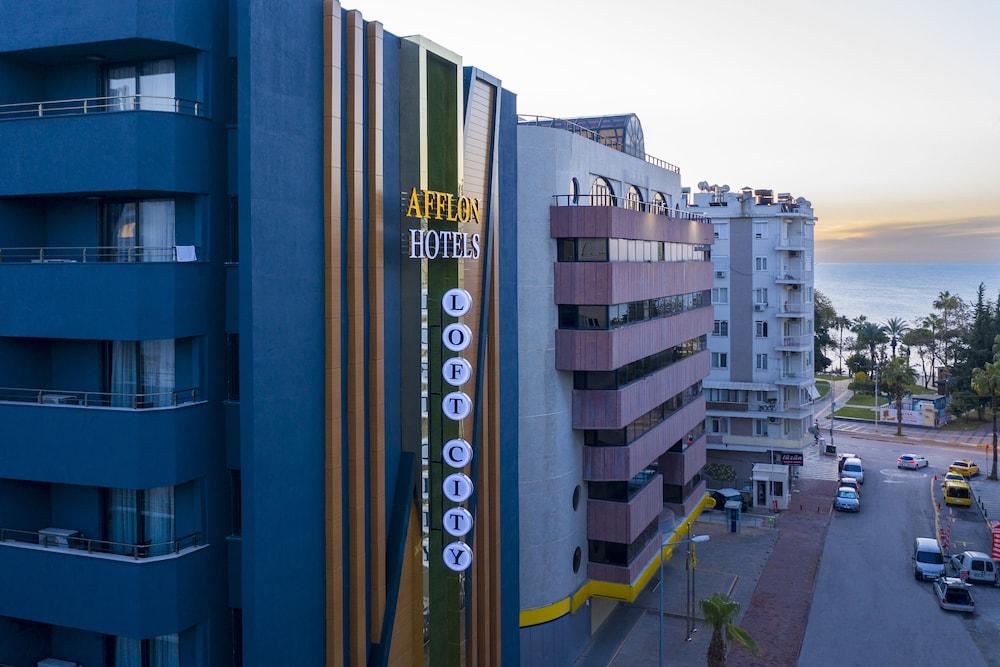 Afflon Hotels Loft City - Featured Image