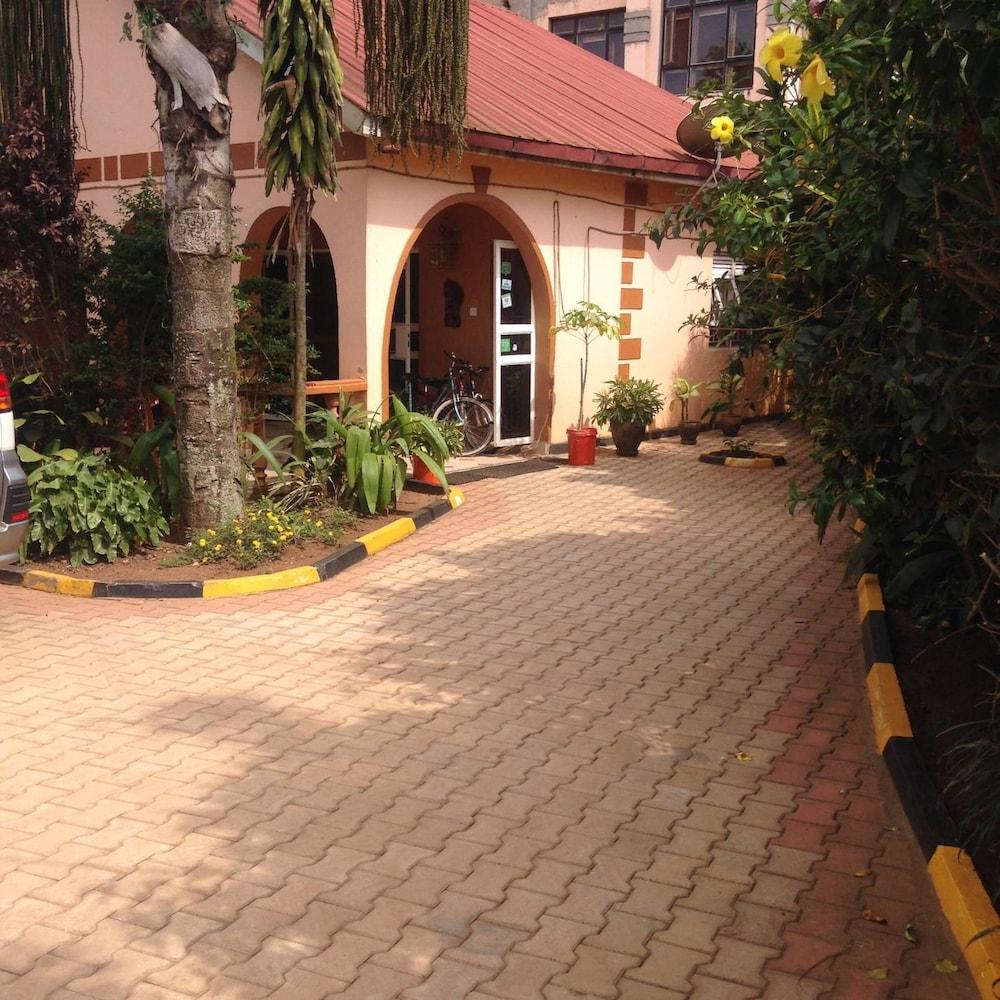J Residence Motel Entebbe - Exterior