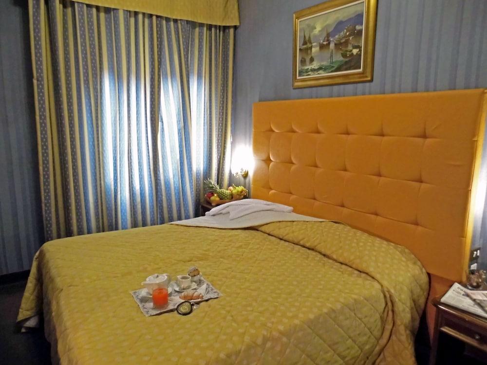 Hotel Accursio - Room