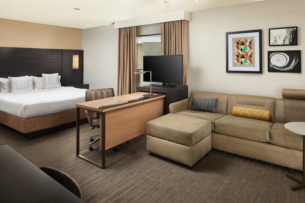 Residence Inn by Marriott Irvine Spectrum - Room