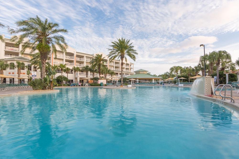 Holiday Inn Club Vacations Cape Canaveral Beach Resort, an IHG Hotel - Outdoor Pool