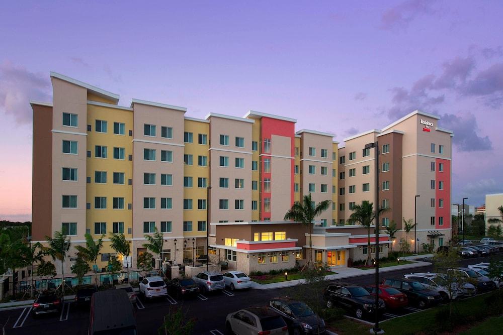 Residence Inn Miami Airport West/Doral - Featured Image