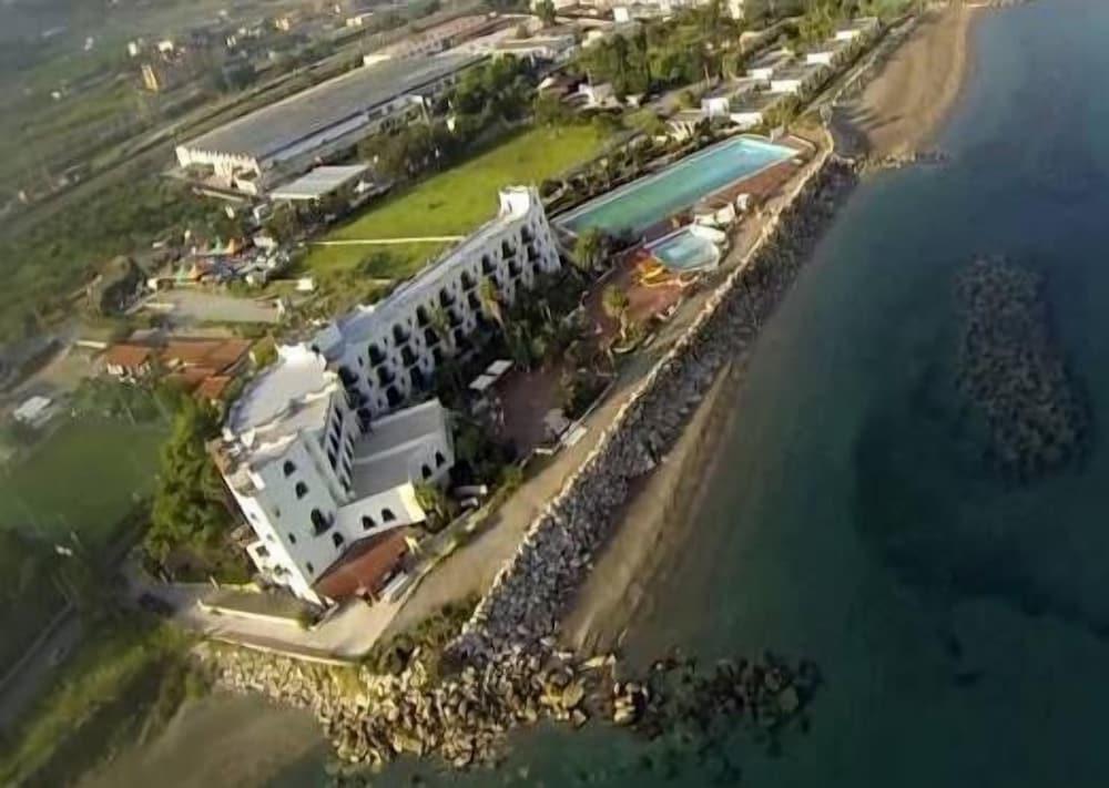 Hotel Club La Playa - Aerial View