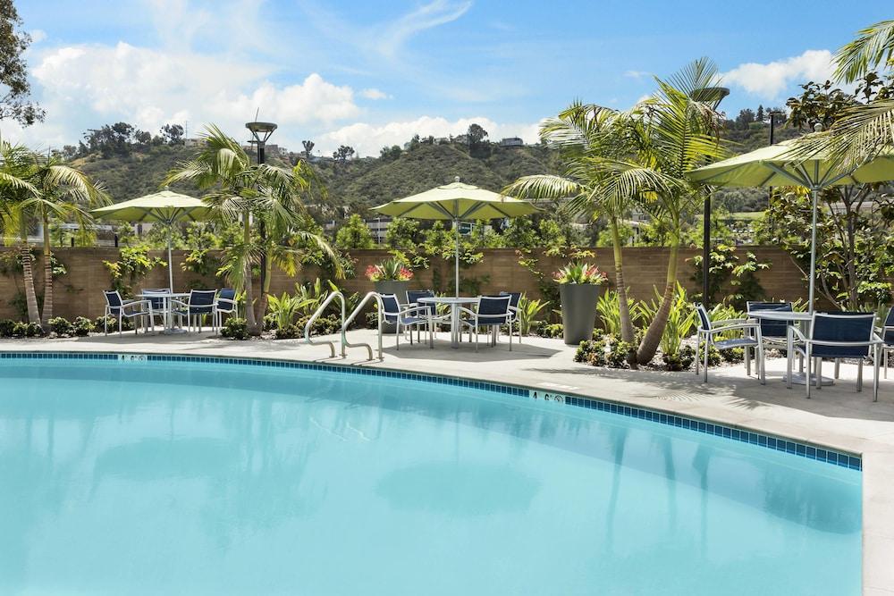 Springhill Suites San Diego Mission Valley - Pool