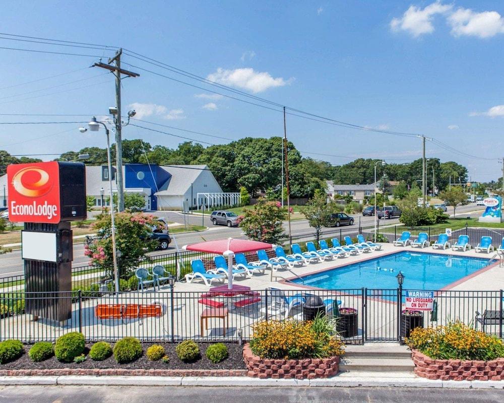 Econo Lodge Somers Point - Featured Image