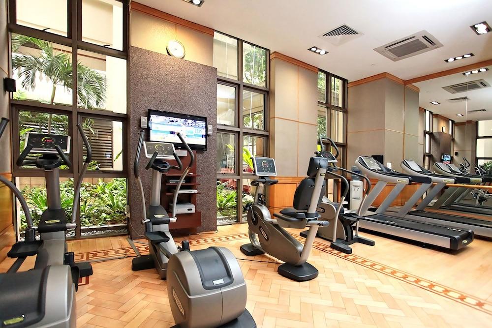 Orchard Parksuites - Fitness Facility
