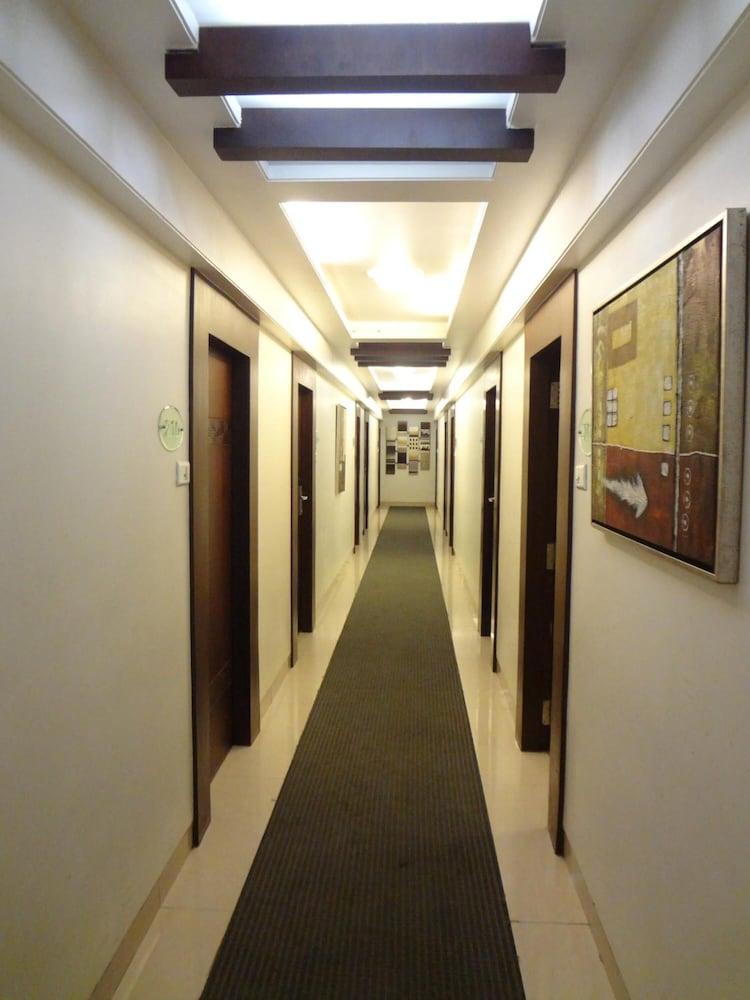 Hotel Suba Palace - Interior