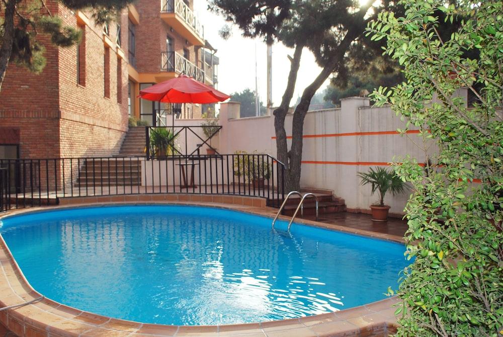 Urban Lodge Hotels - Pool
