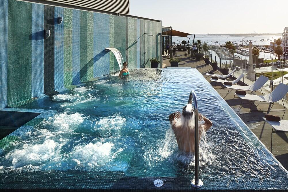 Hotel Faro & Beach Club - Outdoor Pool