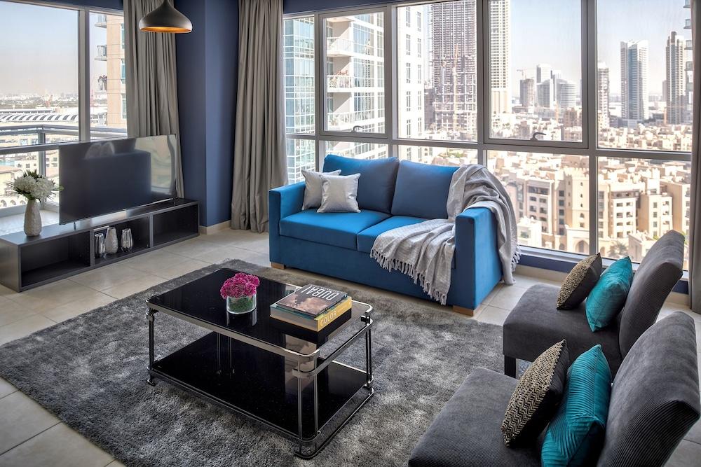 Luxury Staycation - The Residences Tower - Featured Image