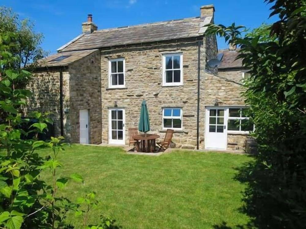 Cross Beck Cottage - Featured Image
