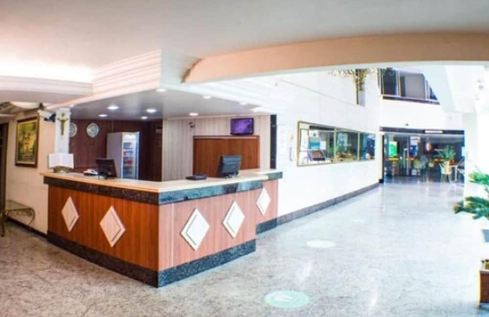 Hotel Nacional Inn Aeroporto Recife - Lobby