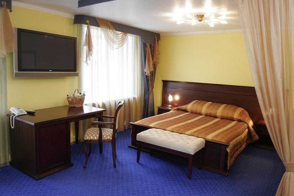 Zvezda Hotel - Room