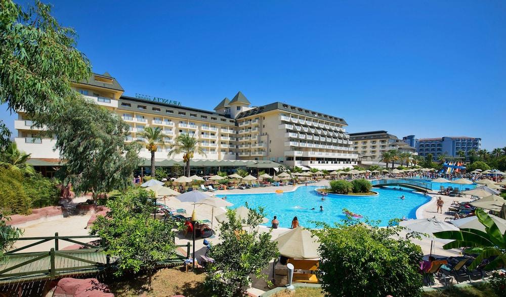 MC Arancia Resort Hotel - All Inclusive - Featured Image