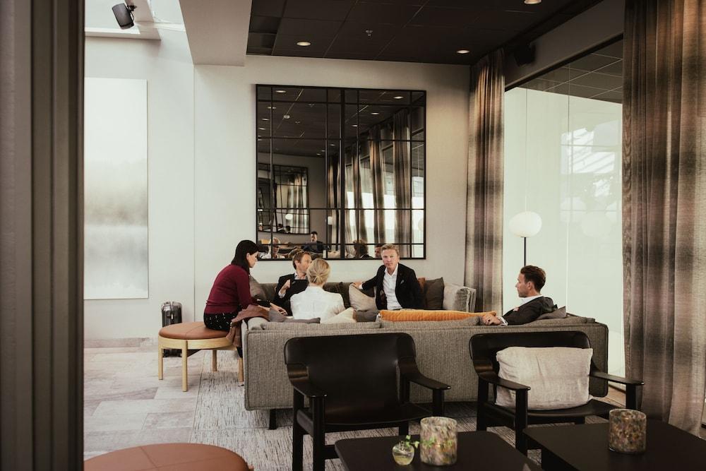 Quality Hotel Arlanda XPO - Lobby Lounge