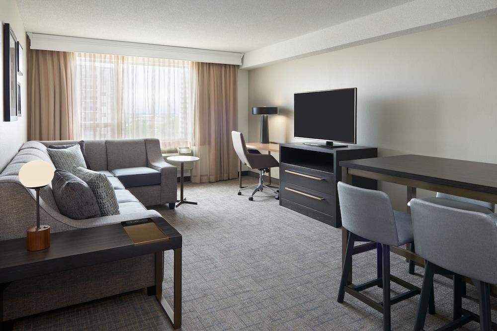 Residence Inn by Marriott London Ontario - Room