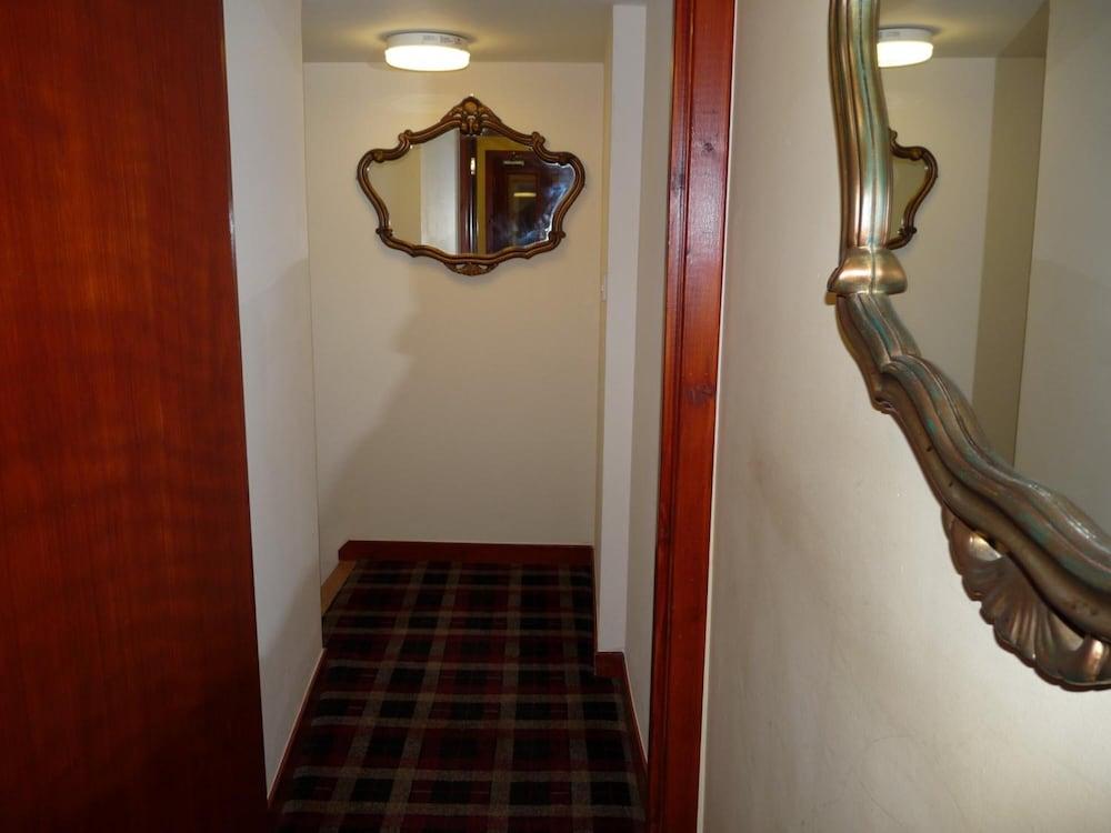 Glengorm Guest House - Interior