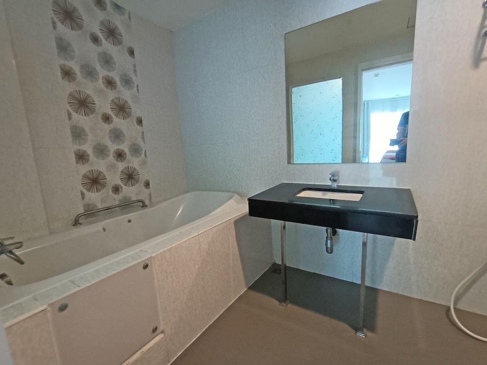 Patong Platinums - Room