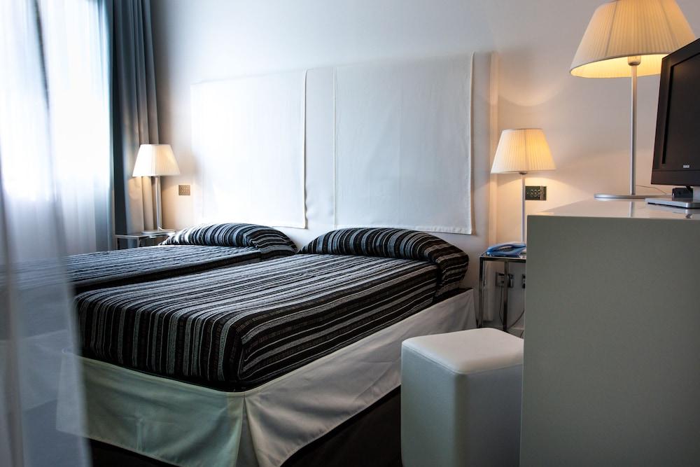 Hotel San Marino iDesign - Room