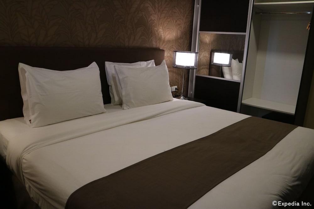 GT Hotel Iloilo - Room
