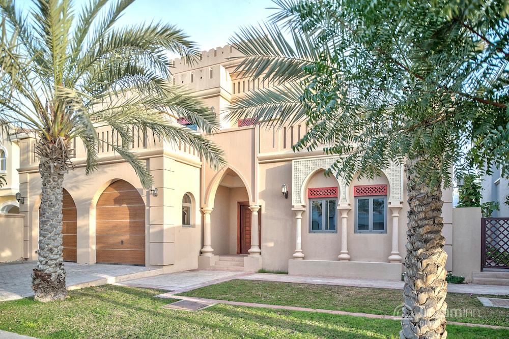 Dream Inn Dubai-Palm Island Retreat Villa - Exterior