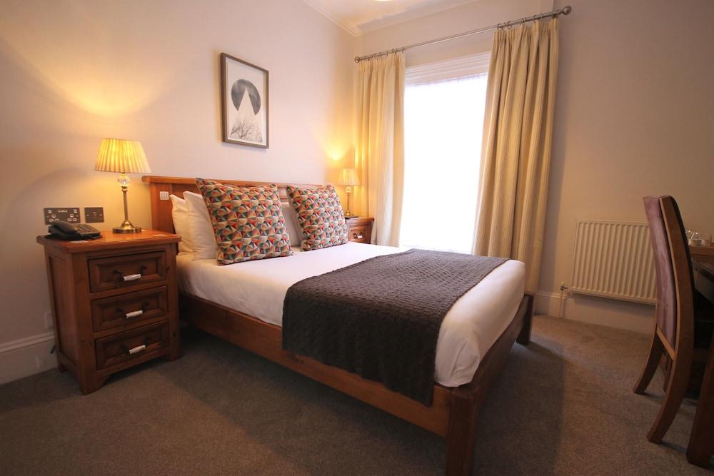 Andover House Hotel & Restaurant - Adults only - Room