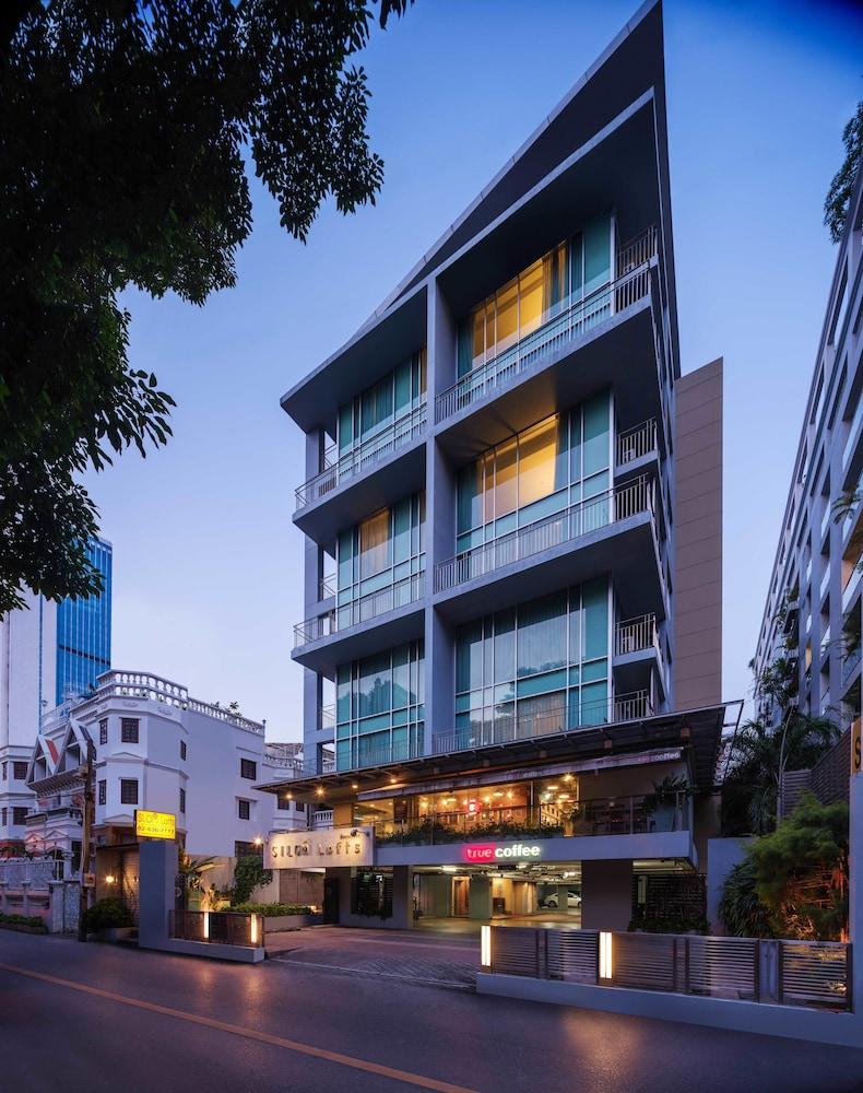 Silom Lofts Hotel - Featured Image