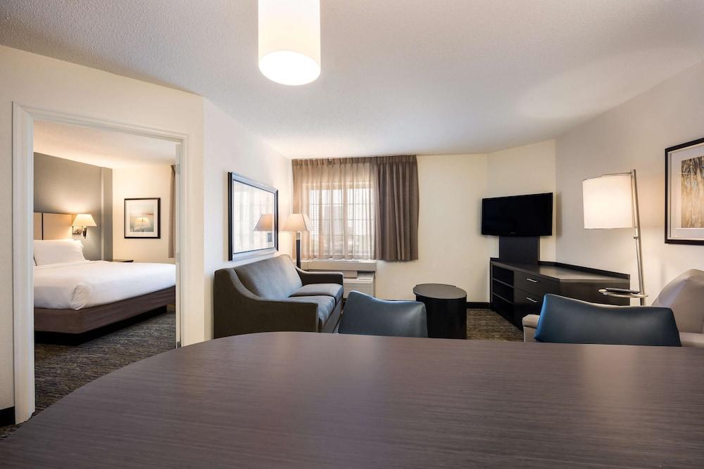 Sonesta Simply Suites Arlington - Room