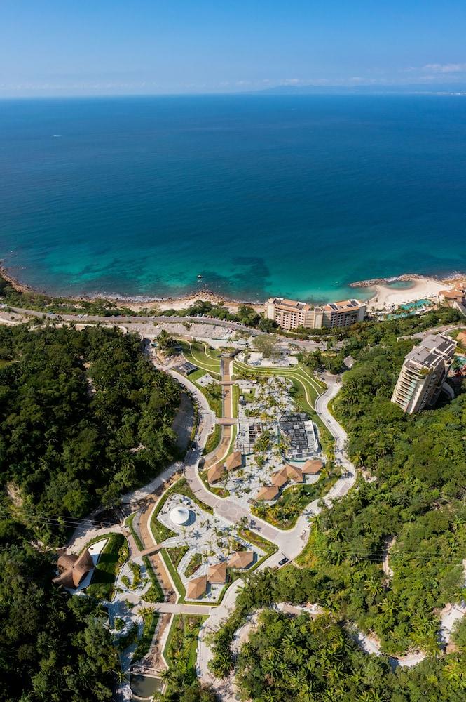 Garza Blanca Preserve Resort & Spa - Aerial View