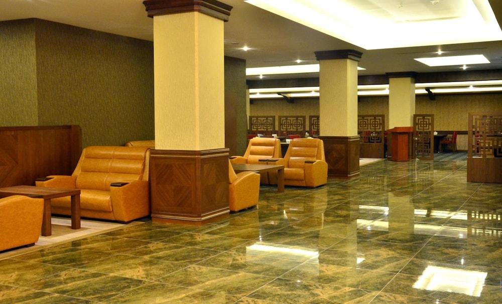Adranos Hotel - Lobby