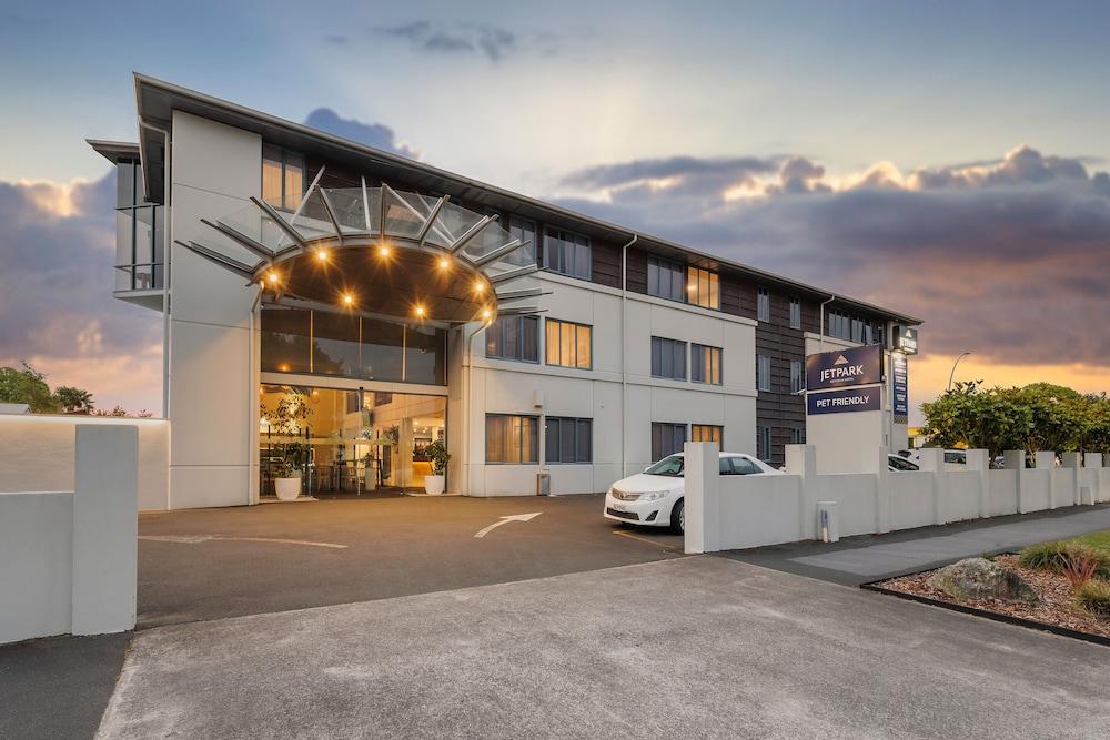 JetPark Hotel Rotorua - Featured Image