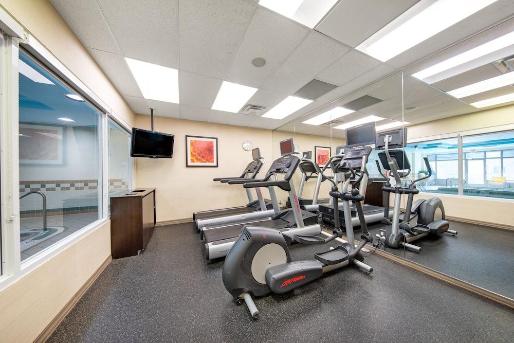 Fairfield Inn and Suites by Marriott Toronto Airport - Fitness Facility