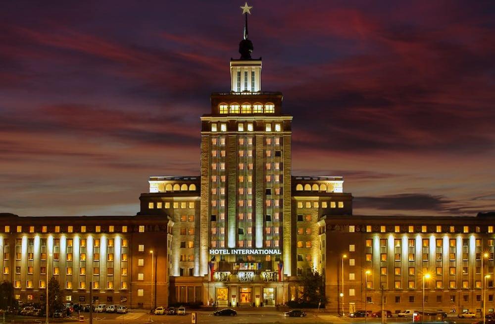 Grand Hotel International - Featured Image