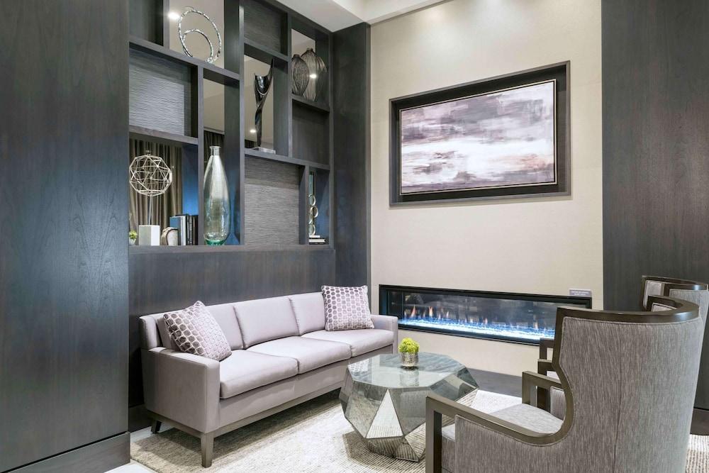 Homewood Suites by Hilton Boston Logan Airport Chelsea - Reception