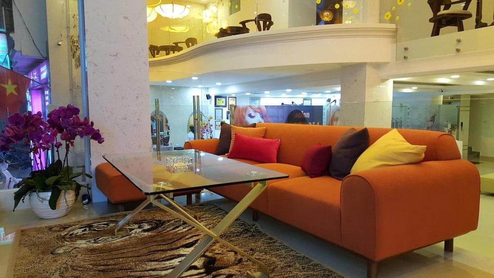 Isana Hotel Dalat - Lobby