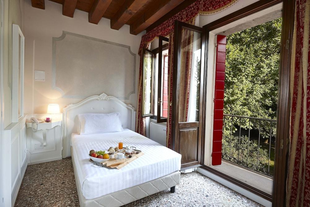Hotel Villa Patriarca - Room