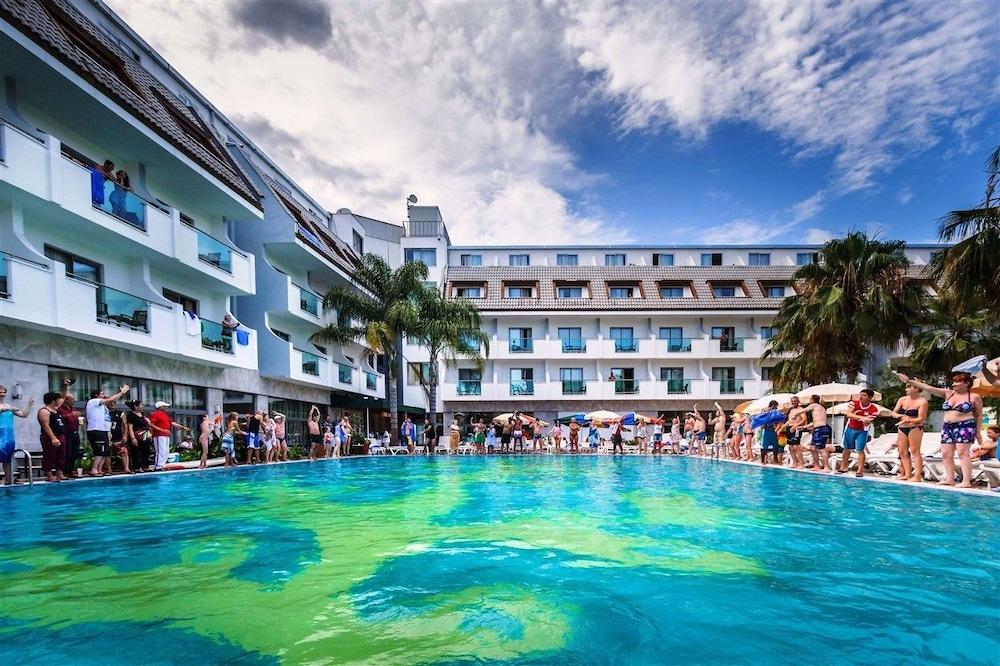 Armir Resort - All inclusive - Outdoor Pool