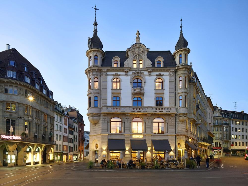 Hotel Märthof Basel - Featured Image